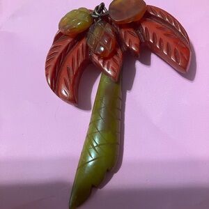 Vintage Bakelite moving palm tree pin brooch